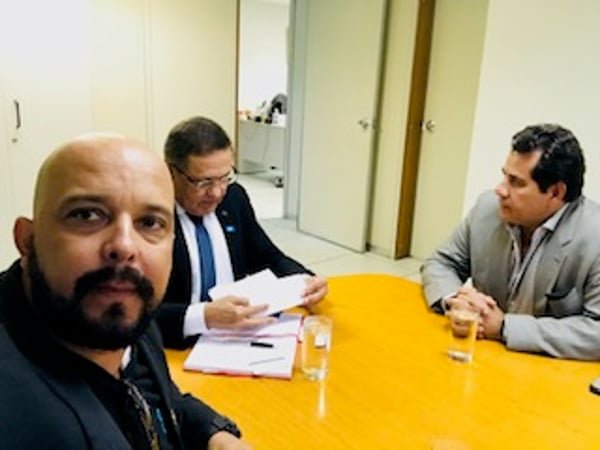 Reunião com Secretario Executivo do MEC - Cel. Paulo Ribeiro Costa e Silva - Brasília