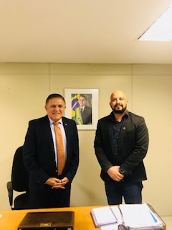 Reunião - MEC - Secretário Executivo do Ministério da Educação!
Cel. Paulo Ribeiro Costa e Silva - Brasília
