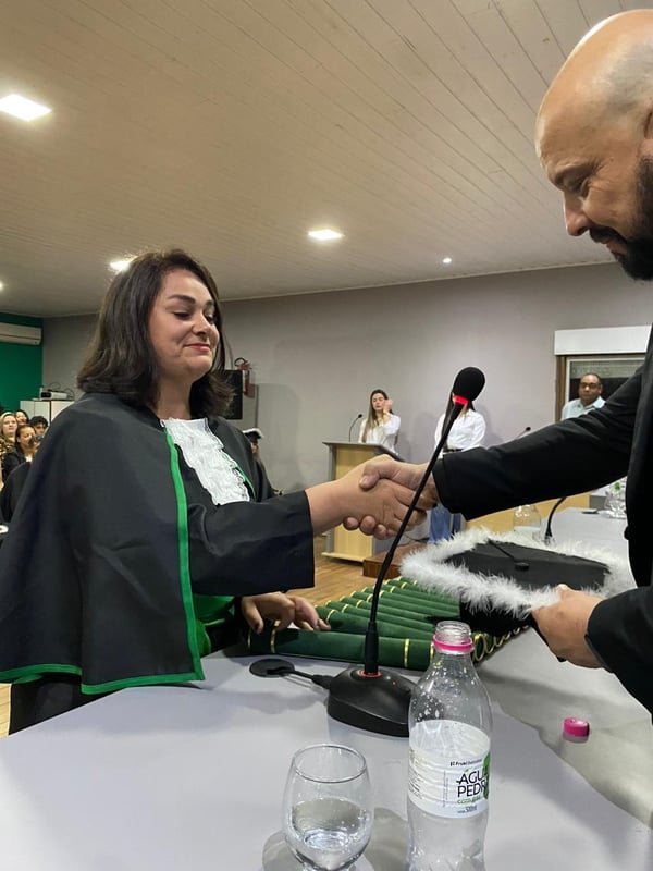 Registro institucional 218