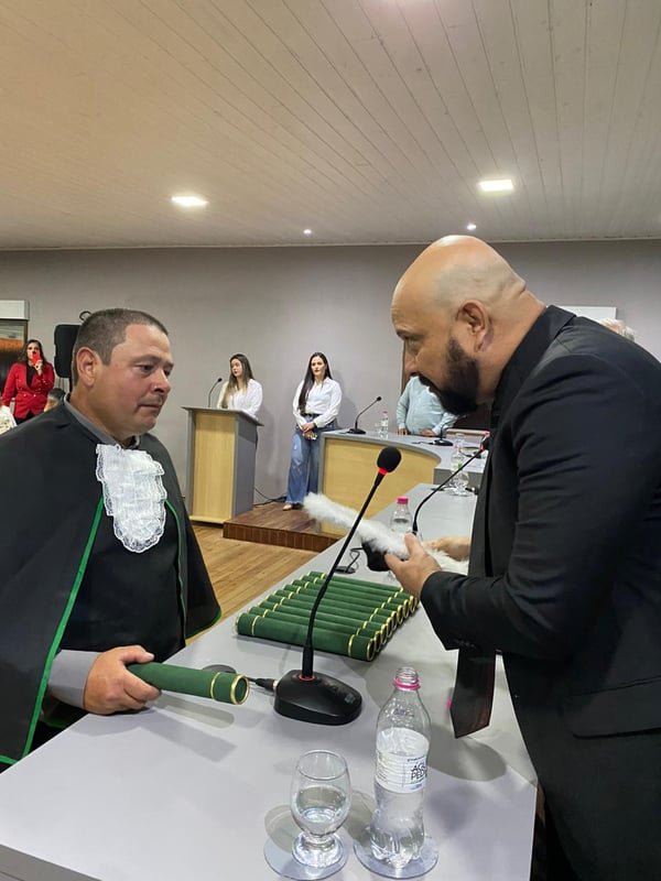 Registro institucional 222
