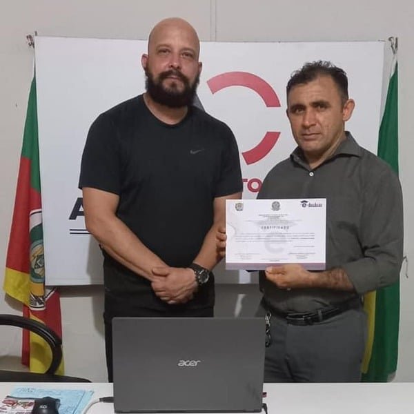 Registro institucional 236